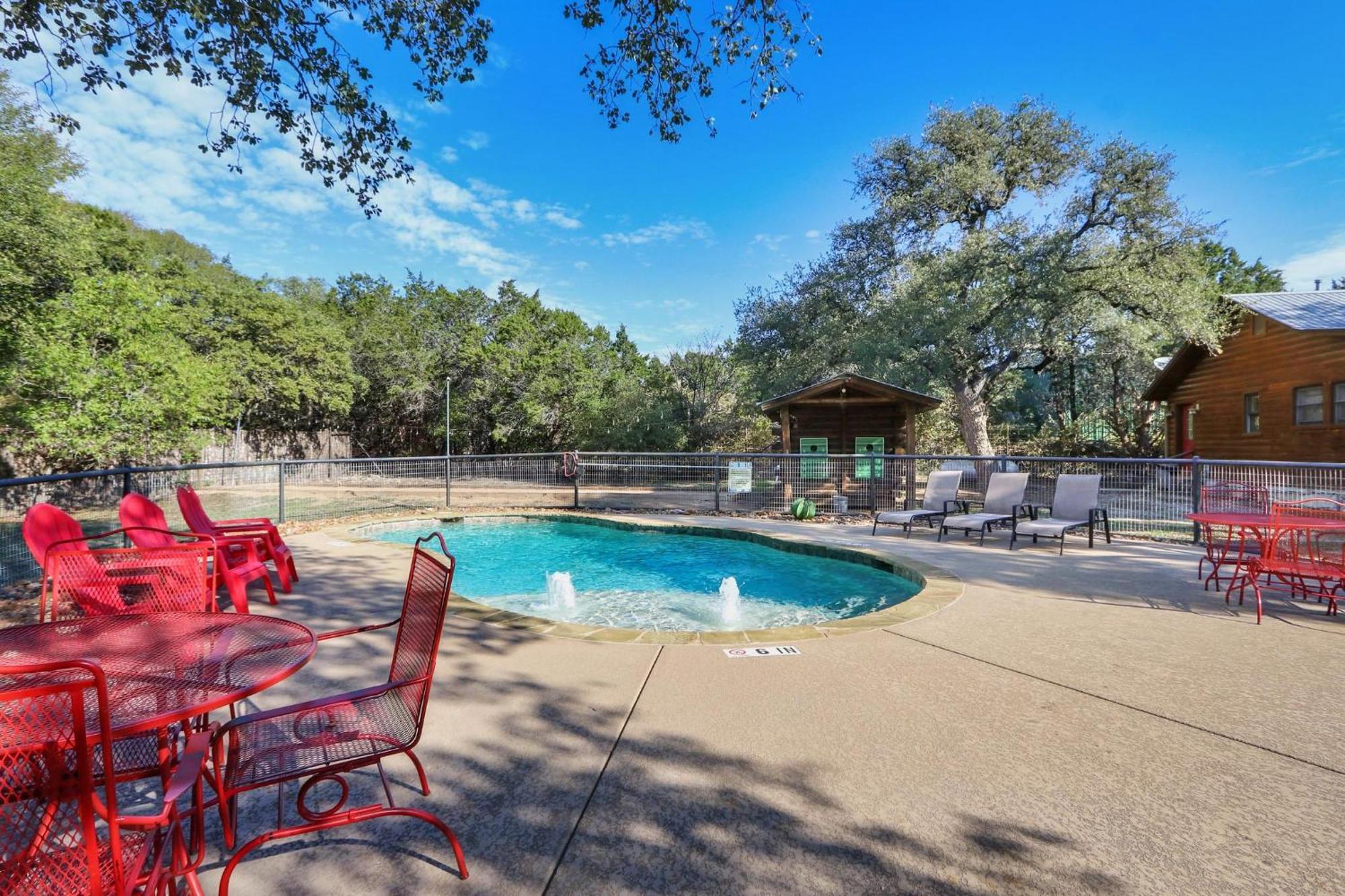 Wimberley Log Cabins Resort And Suites- Unit 3 Εξωτερικό φωτογραφία