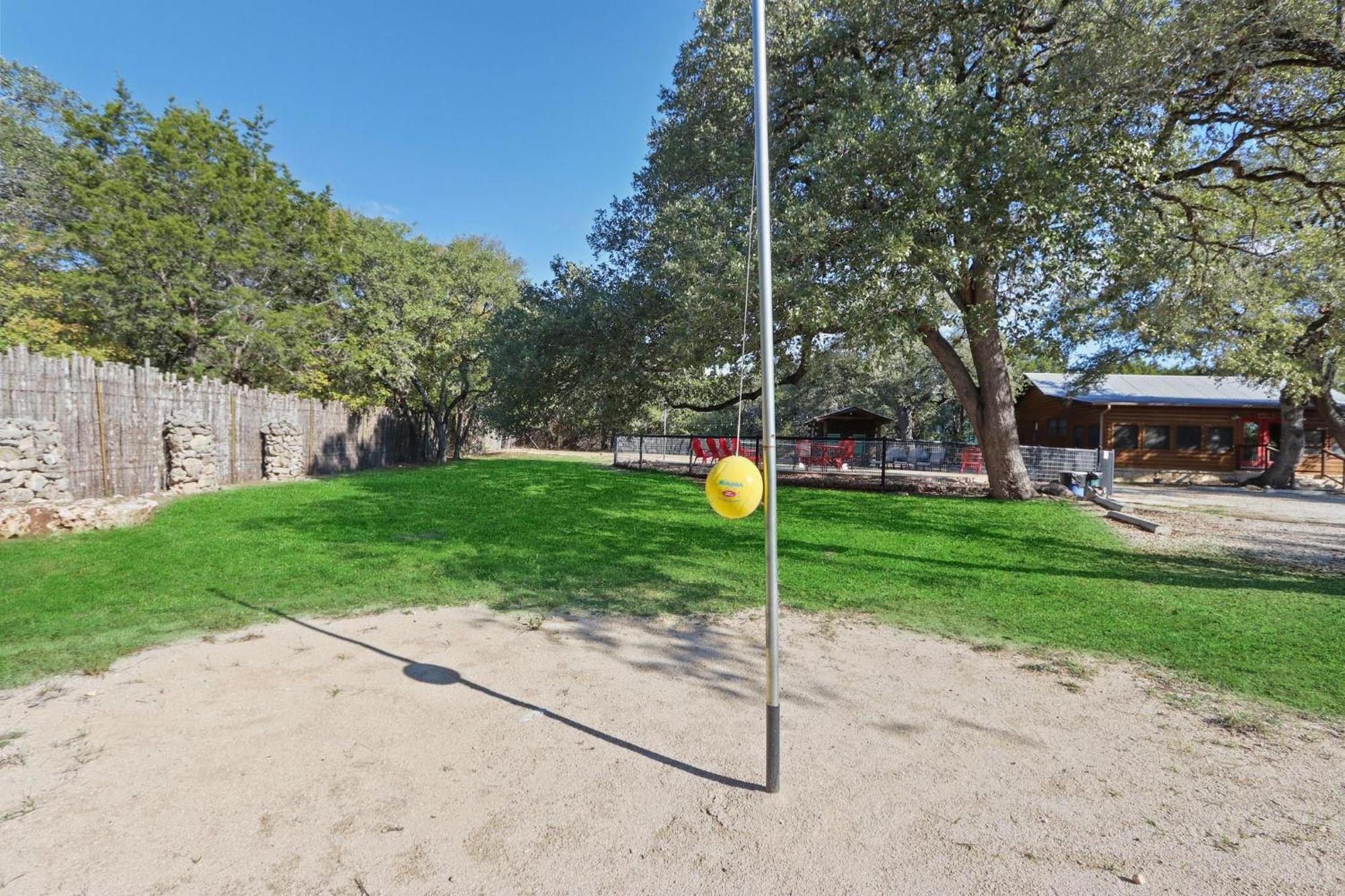 Wimberley Log Cabins Resort And Suites- Unit 3 Εξωτερικό φωτογραφία